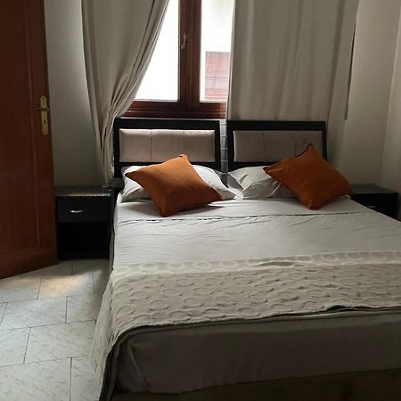 Beautiful 3-Bedroom Apt In The Heart Of 丹吉尔 外观 照片
